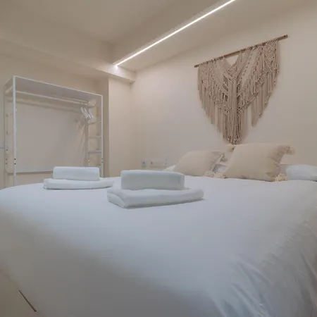 Luna Gris Apartment *