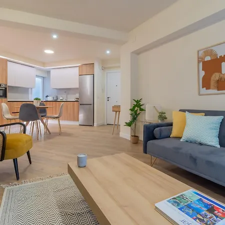 Luna Gris Apartment *